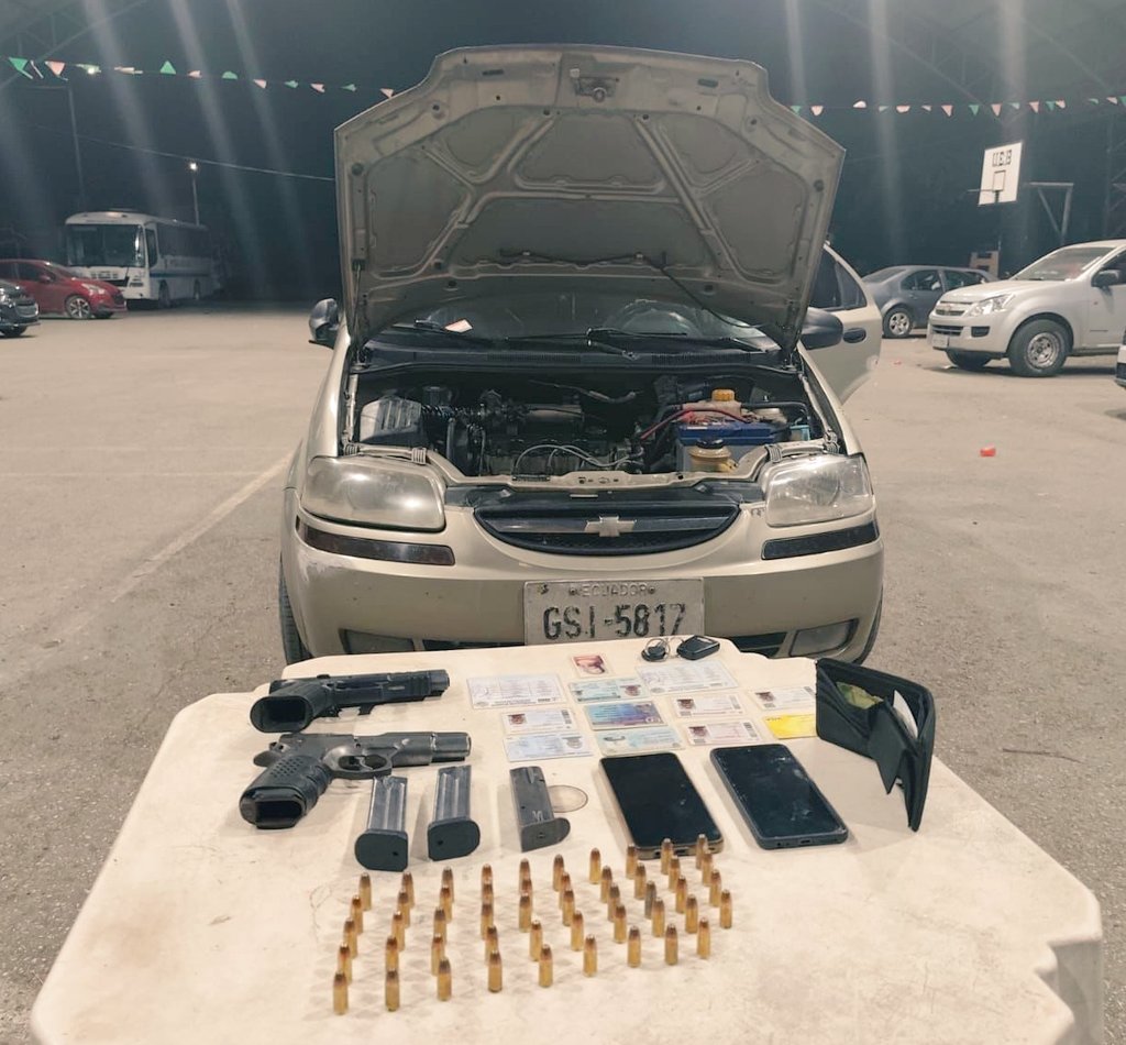 Ejército Ecuatoriano tweet media