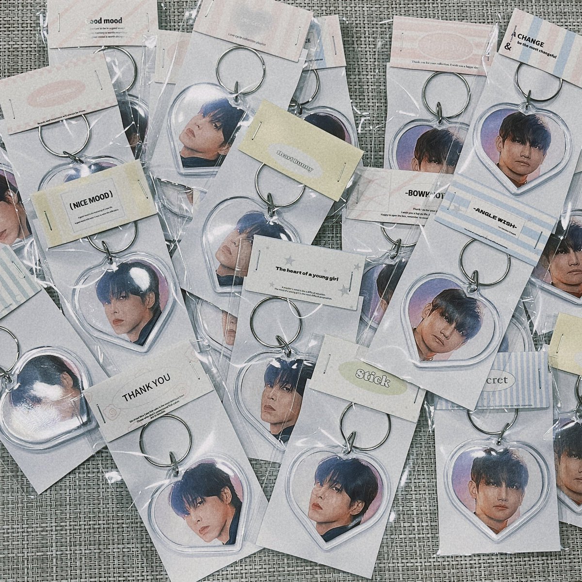 ぷうぺ tweet media