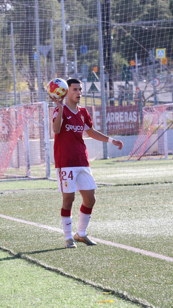 J26 | JUVENIL DH REAL MURCIA | 46’ | 1-2 |
👊 ¡A POR LA SEGUNDA PARTE! 
#RealMurciaLevante