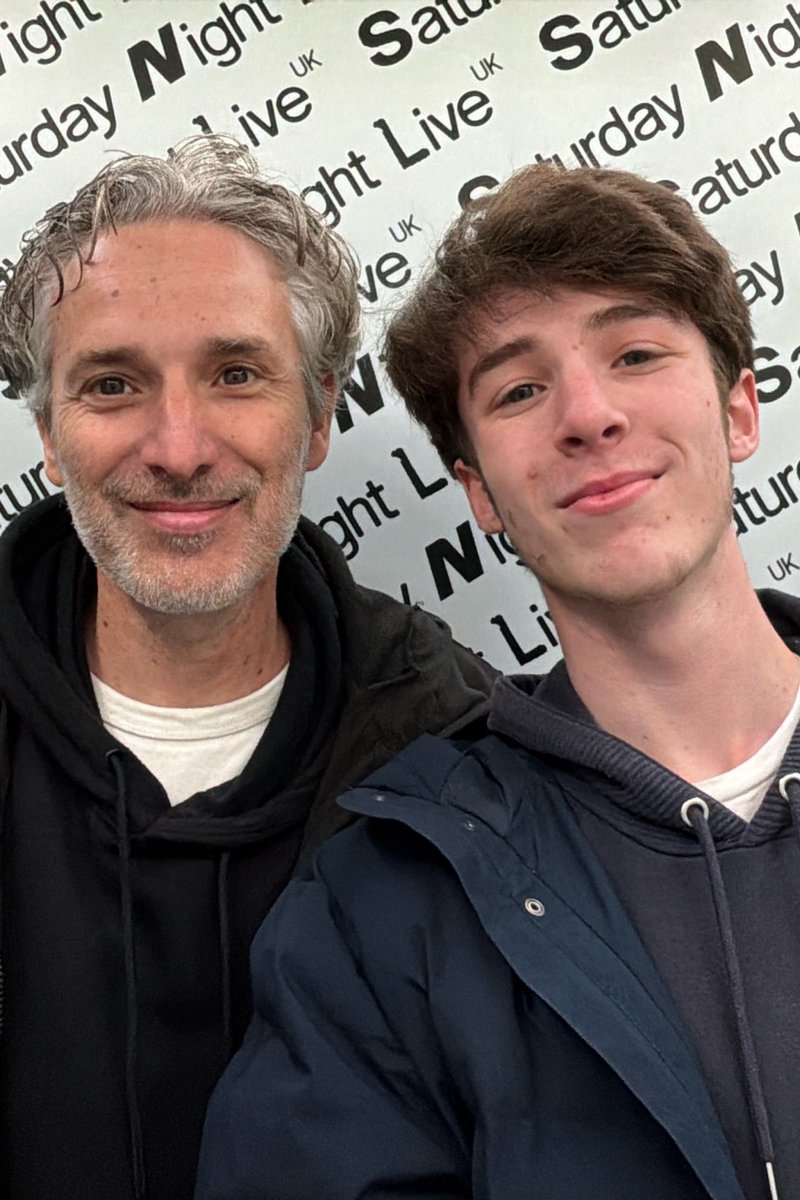 olliefug tweet media