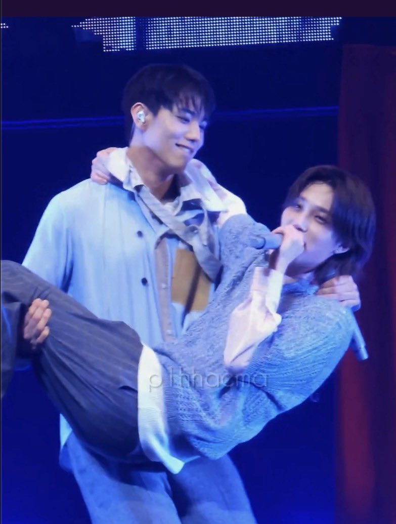 lujan COMIENDO MEDIALUNAS CON INTAK UN DOMINGO tweet media