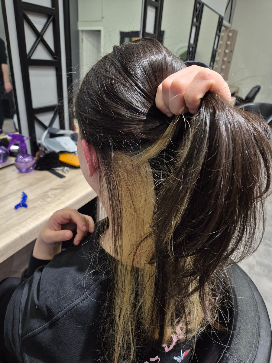 Red 🐈⬛ seeing Ateez🦊 tweet media