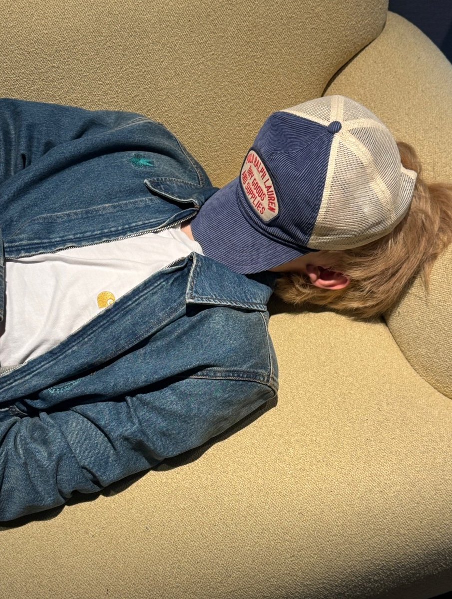 yushi pics tweet media