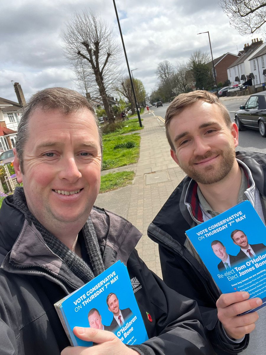 Enfield Southgate Conservatives out campaigning in Bowes, Southgate, Arnos Grove and Oakwood today 🌳. 

Vote 🗳️ Conservative on 7th May and kick Labour out of power after 16 long years.