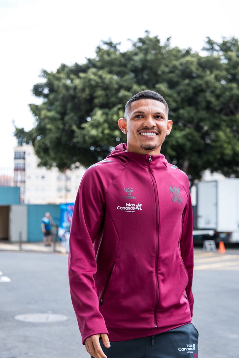 CD Tenerife 🏴󠁧󠁢󠁳󠁣󠁴󠁿 tweet media