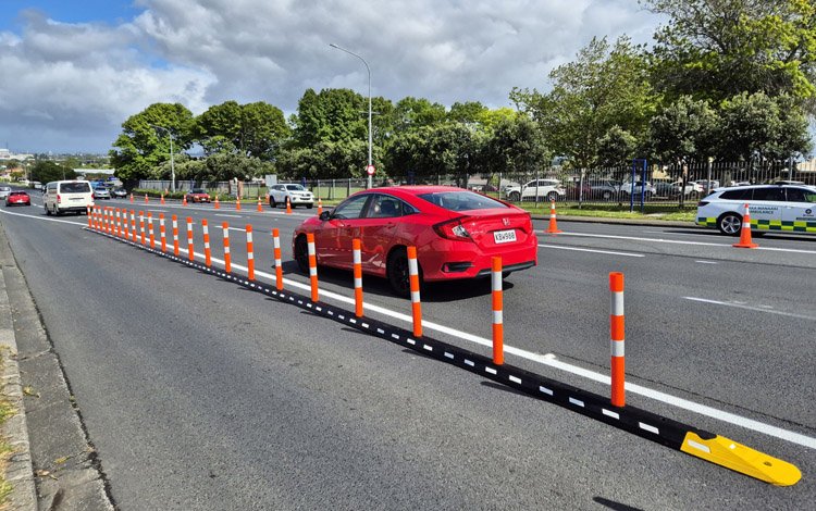 ABDULAZIZ AL-SALEM, et al, 2011 tweet media