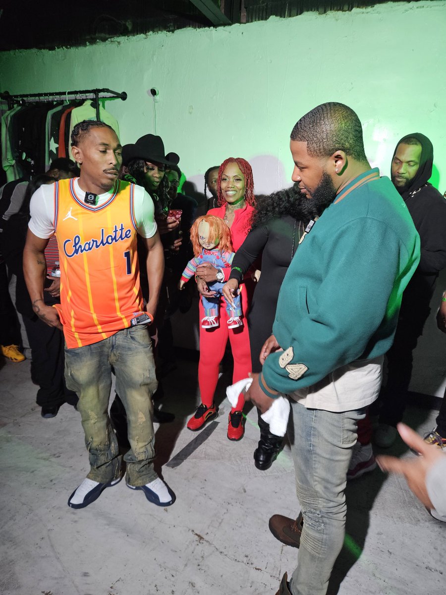 TheBarRoomPromo tweet media