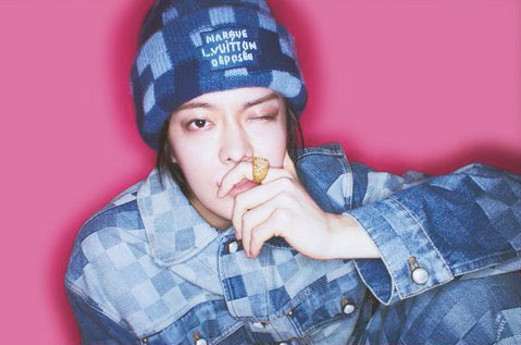 ε 모또 tweet media