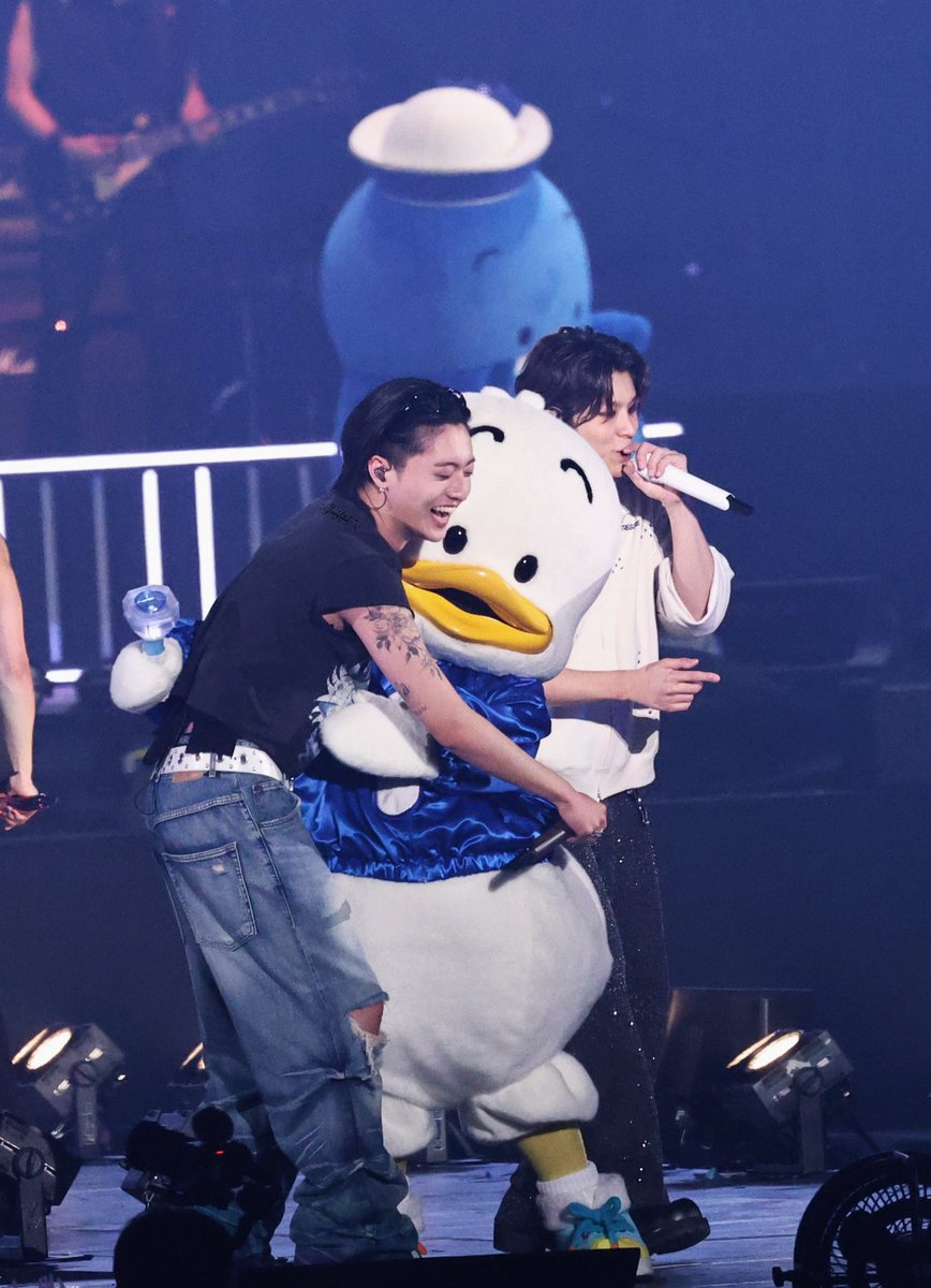 𝑴𝒊☆ tweet media