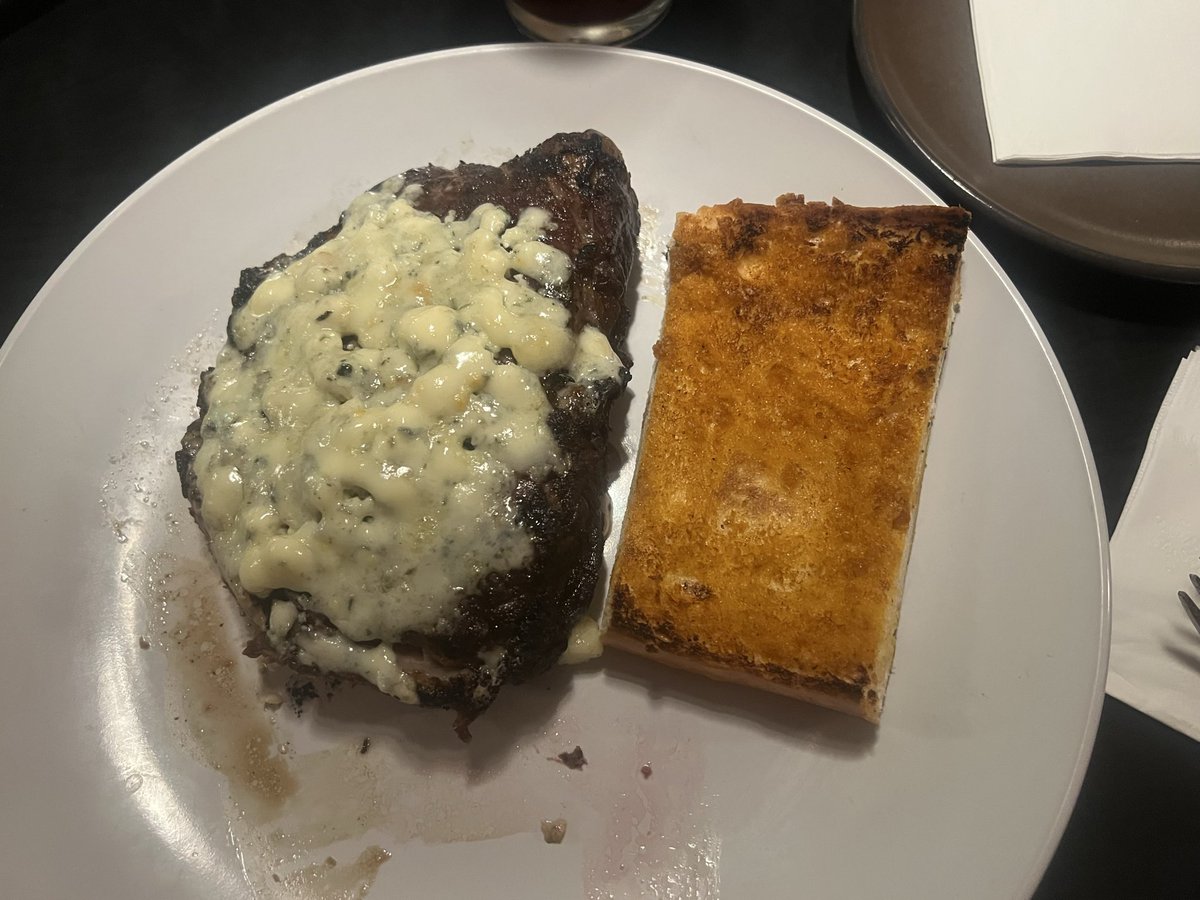 niceboy121014's tweet photo. Thank you all so much for the birthday love-l truly appreciate it! I can't believe I'm 37 Birthday dinner surprise . First time here-swipe for the vibes https://t.co/g0uniCt1ph