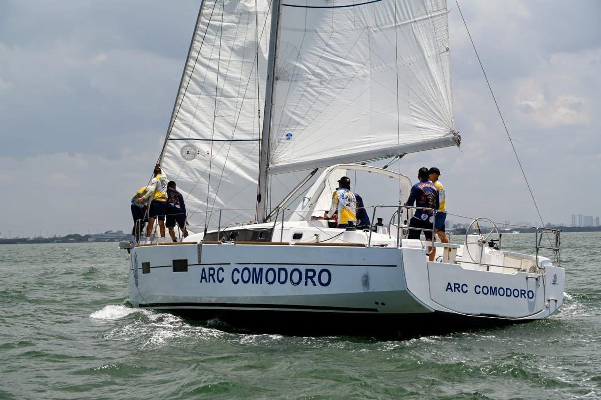 Armada de Colombia tweet media