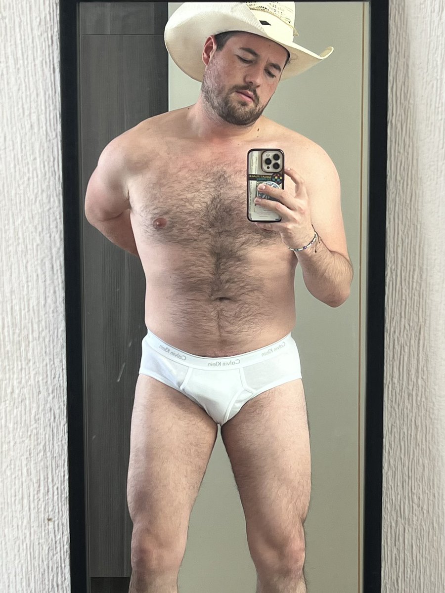 Jorge el Curioso tweet media