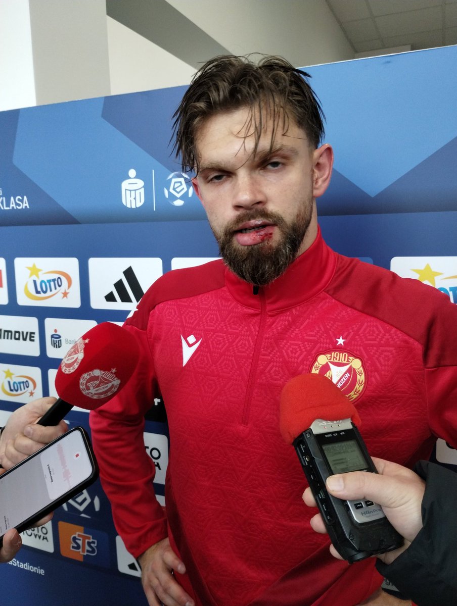 Adrian Heluszka tweet media