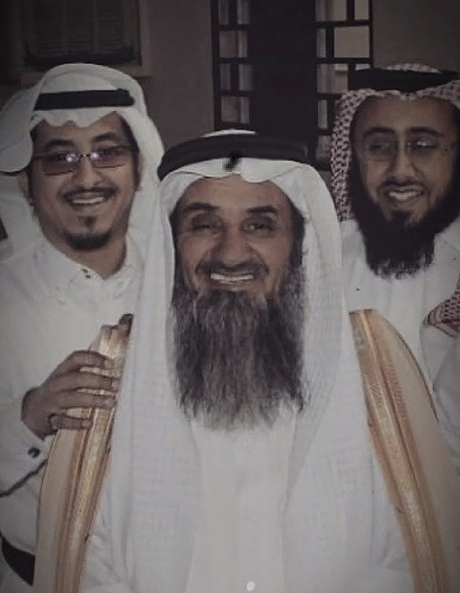 صدقة جاريه لــ عطره عسيري tweet media