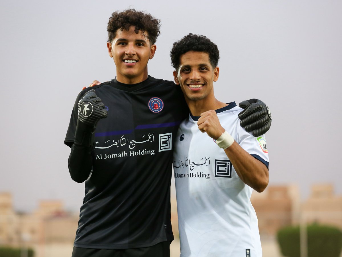 ALWASHM_FC's tweet photo. 📸| نجومنا في الموعد 🫶🏼🌟

#الوشم_عفيف | #دوري_الدرجة_الثانية https://t.co/e7sUiFdTDR