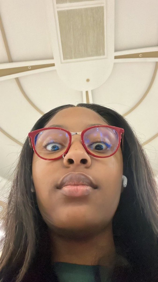 OLAKUNLE🪖 tweet media