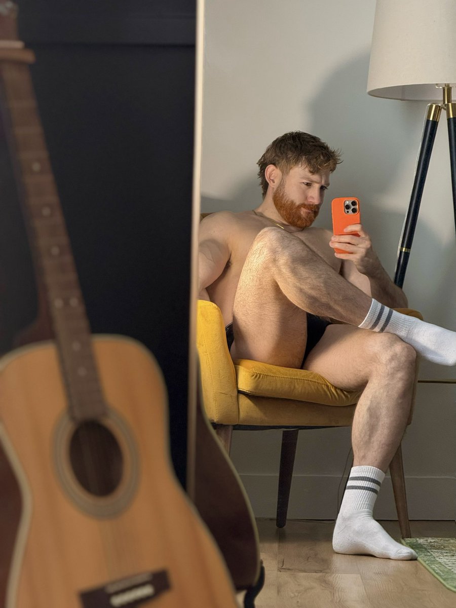 Maxivillion tweet media