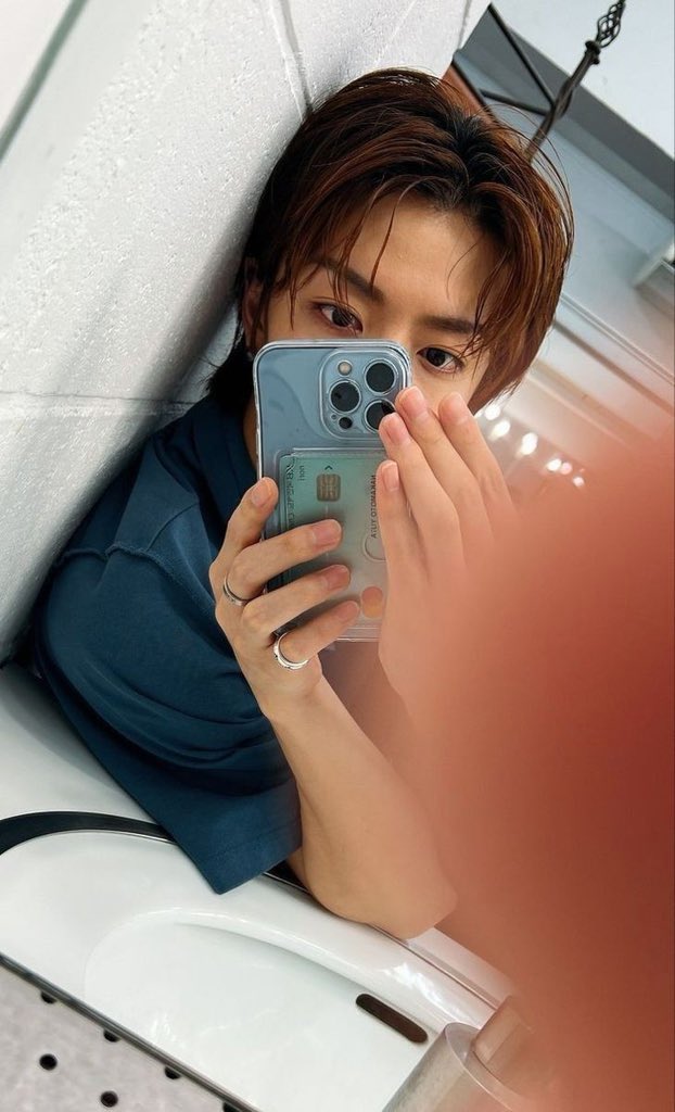 ε 모또 tweet media