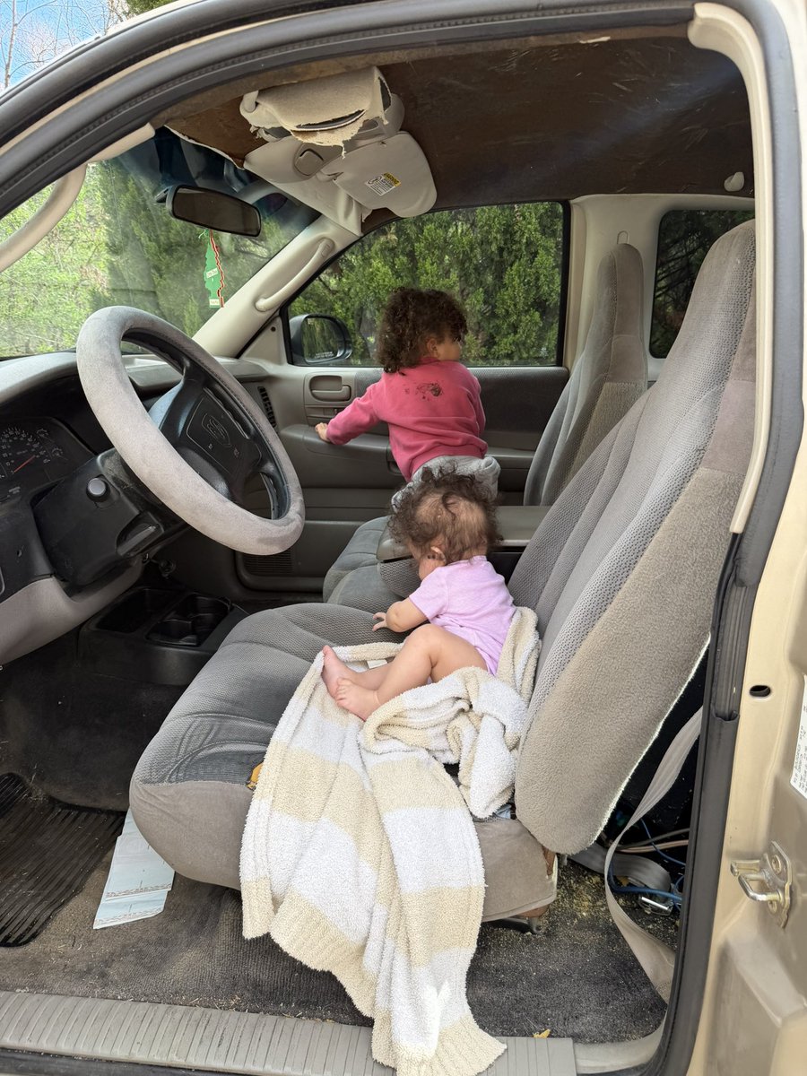 Macaiyla tweet media