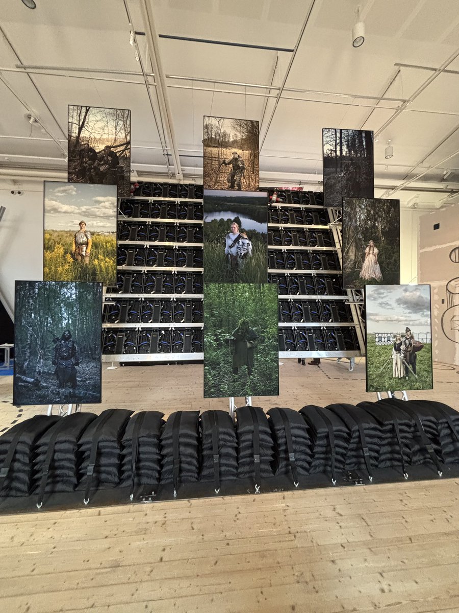 Udda Boktips, PhD tweet media