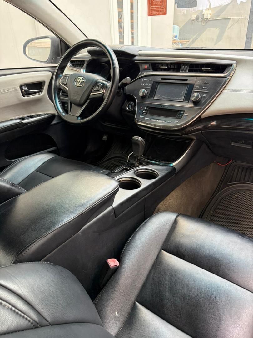Sylvajerry's tweet photo. 2013 Toyota Avalon XLE
Toks standard
Buy and drive
Leather interior 
Clean exterior

Price:12.8m https://t.co/UGsh0NrAO7