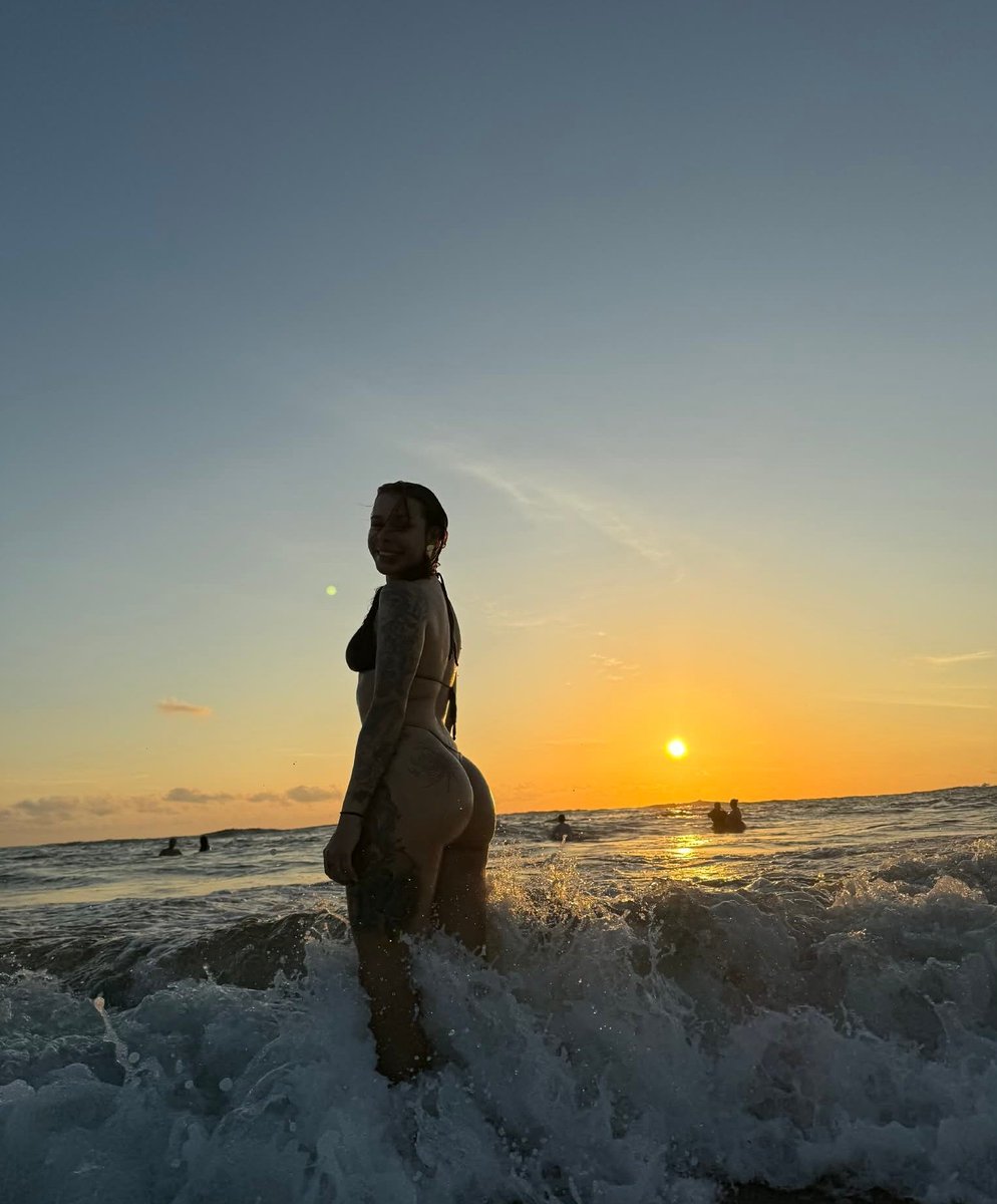 excès de trouvailles tweet media