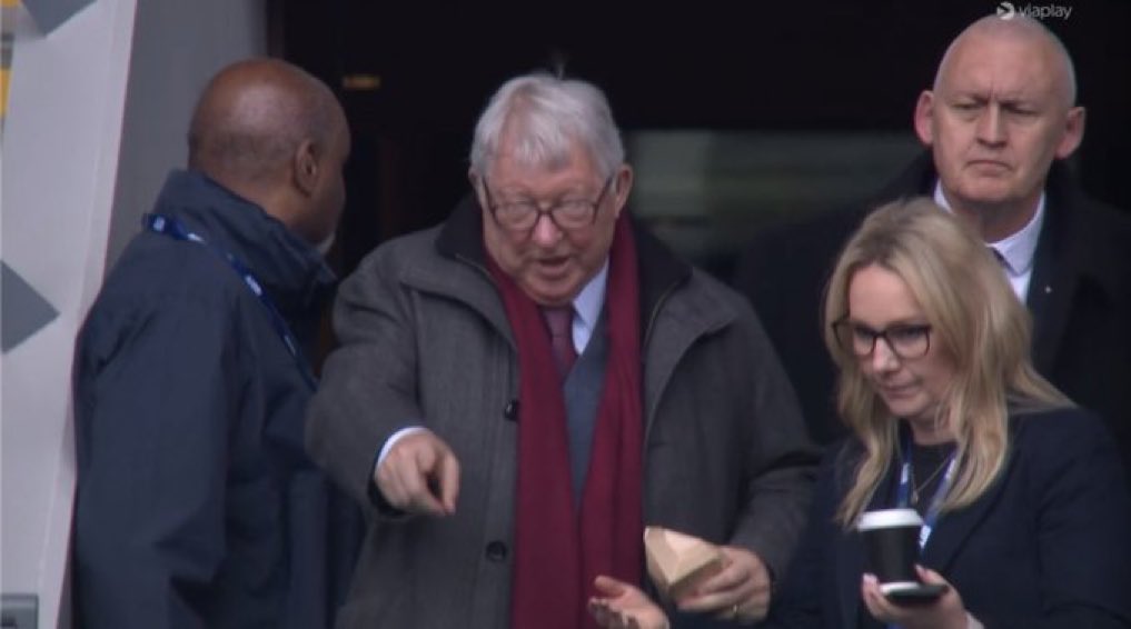 LB✌🏽 tweet media