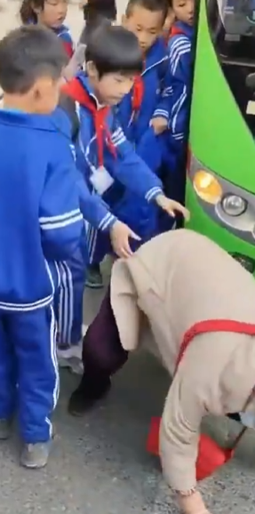 クロネコ@ルーラで頭ぶつけるやつ tweet media