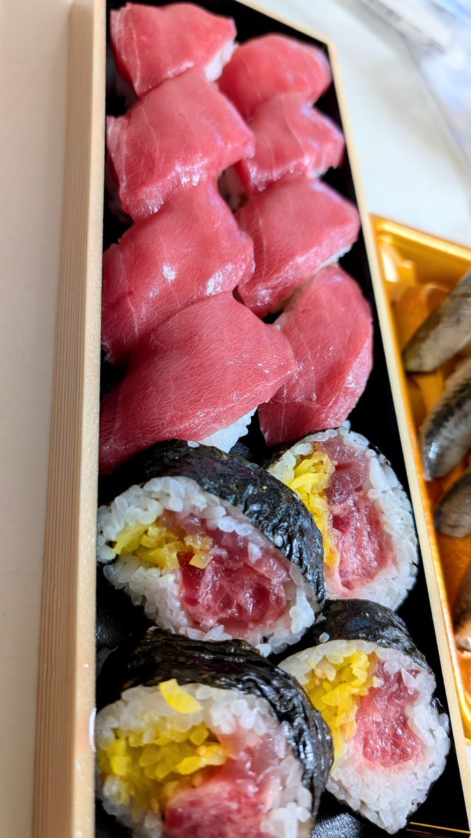 ぱわーず tweet media