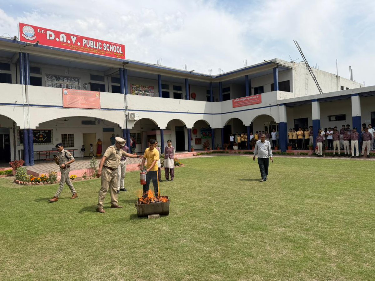 fire and Emergency service muzaffarnagar tweet media