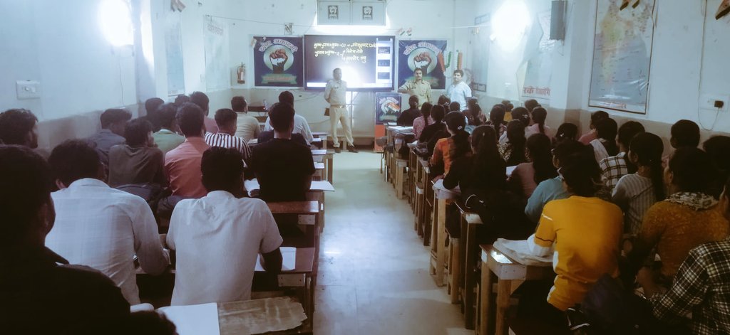 Adv kRishna SiNgh 30K 🥇 tweet media