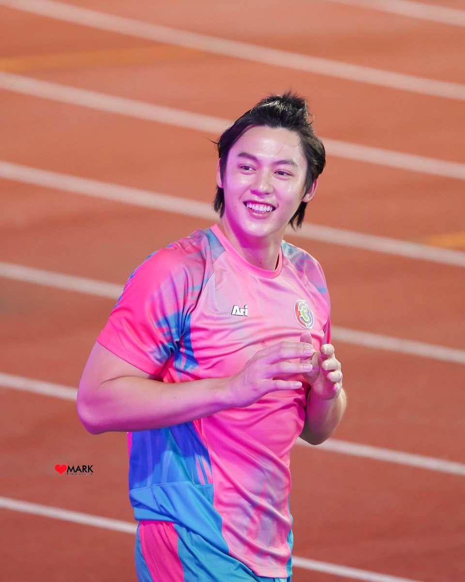 พี่หมากหล่อชนะทุกสิ่ง 💖😍

#56ปีCh3LandDomDDay
#markprin #mark_prin #prinfanclub #หมากปริญ