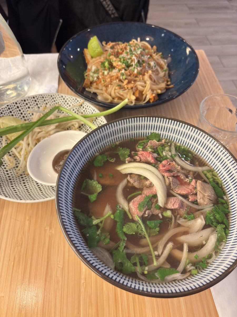 alicia 🦭 tweet media