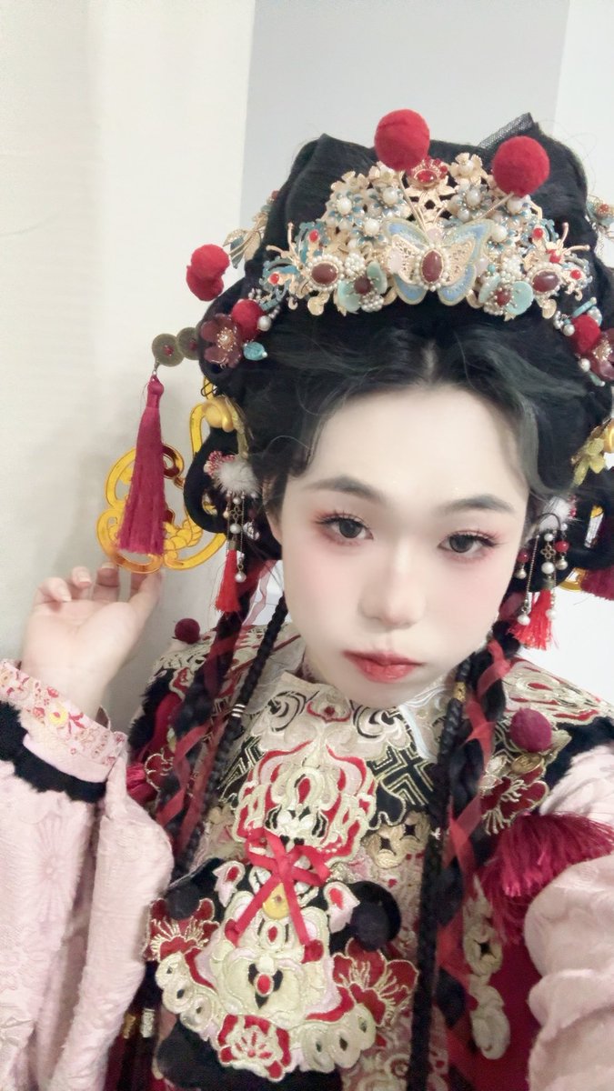 昔芷洛 tweet media