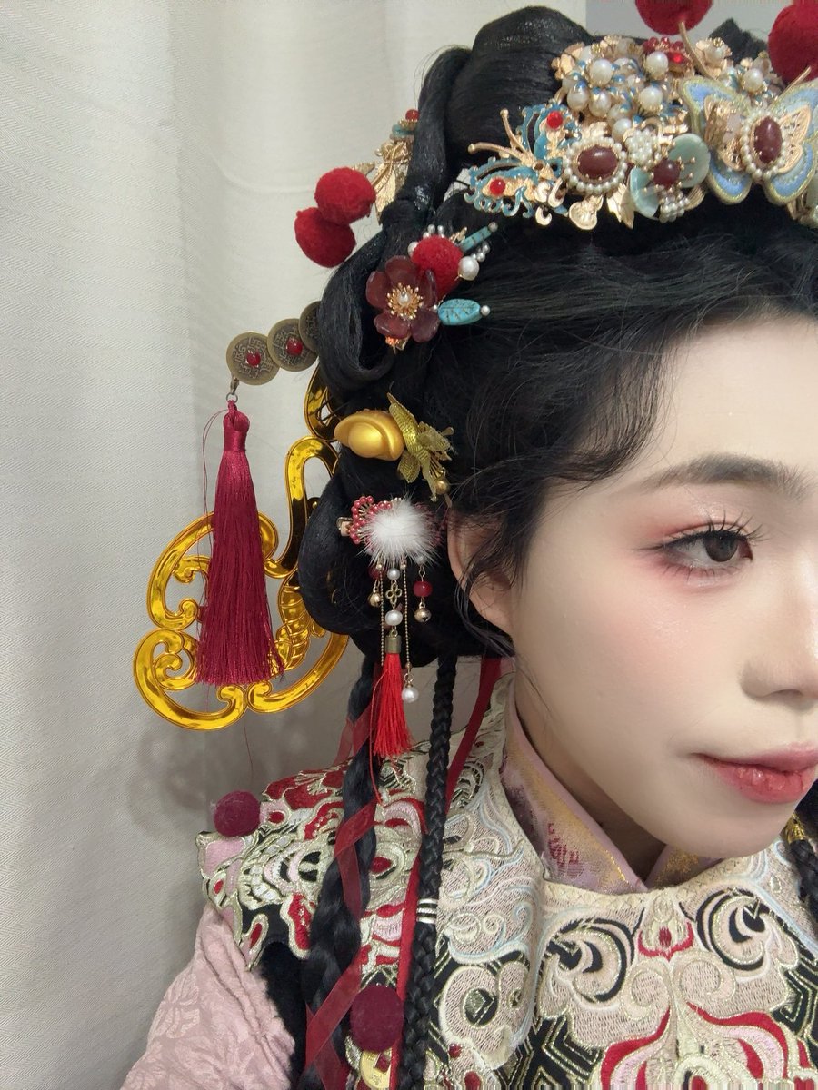 昔芷洛 tweet media