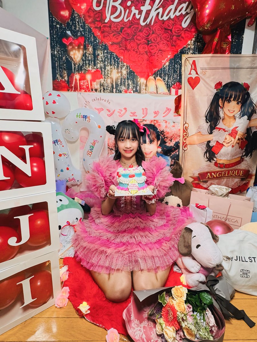 Anji_Angelique's tweet image. おつじ🦄🐴🐶🍎🌹❤️🌈✨❗️
今日は本当にありがとう‼️
幸せな時間だったよ💞
コメントは明日みるね😊😊👀
ALT見てね💕︎
おやすみ♥️

#THANKFUL 
#生誕祭