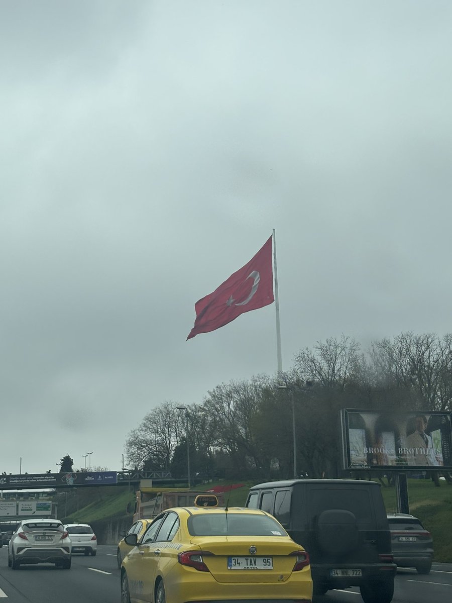 Olm, ben kendimi niye bu kadar yorup deli gibi çalışıyorum dediğimde, önüme çıkan :)