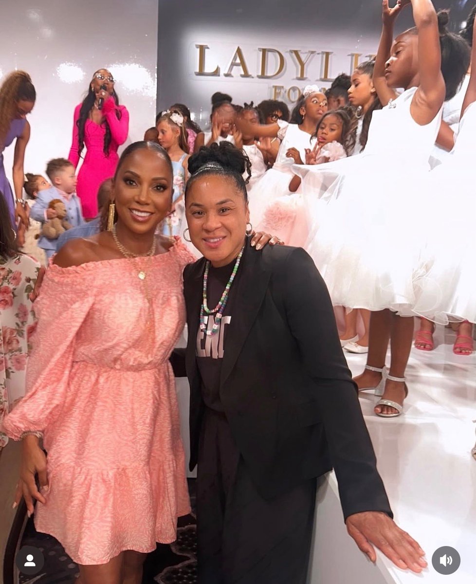 Holly Robinson Peete 💃🏾♍️ tweet media