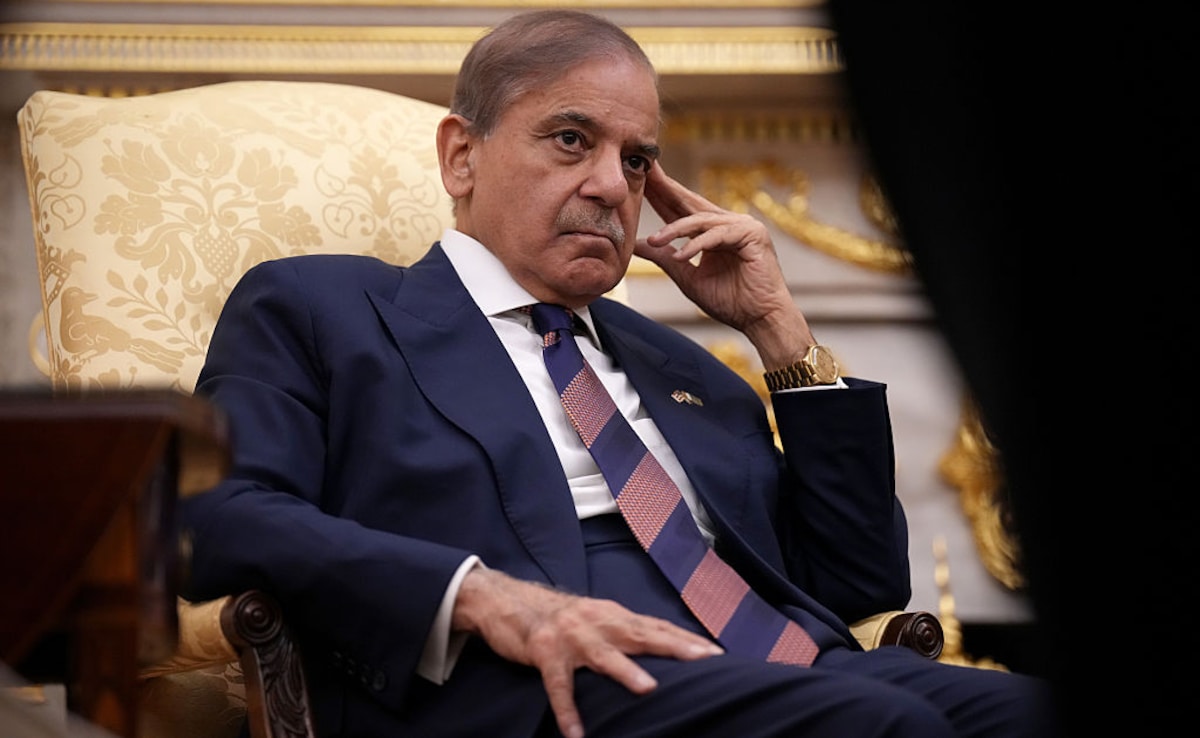 Megh Updates 🚨™ tweet media