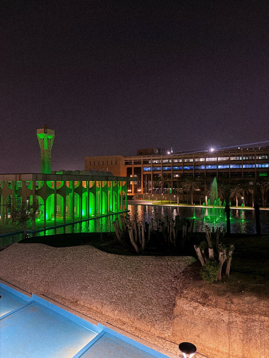 عَـلي tweet media