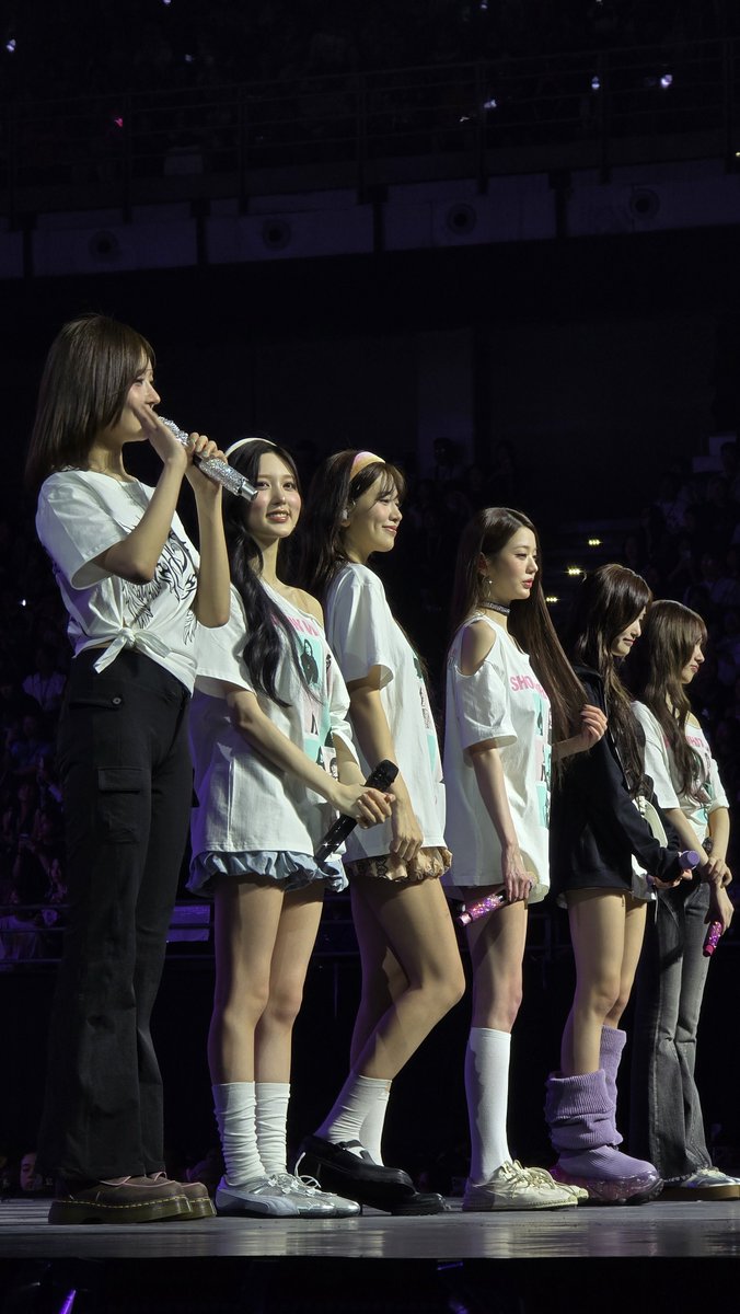 what the FORCE YUJIN ⁉️ tweet media