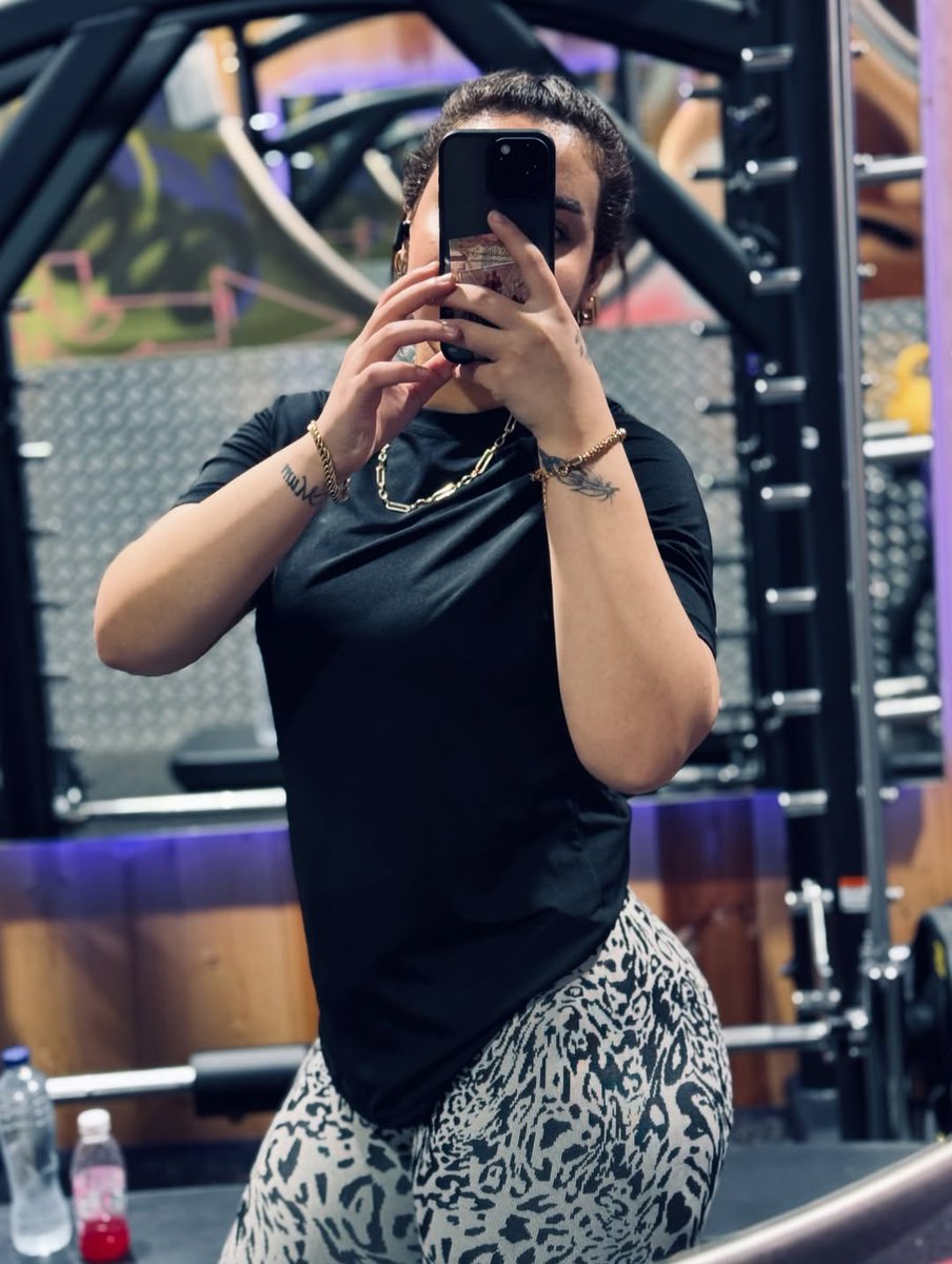 Ⓗ 🦫 tweet media