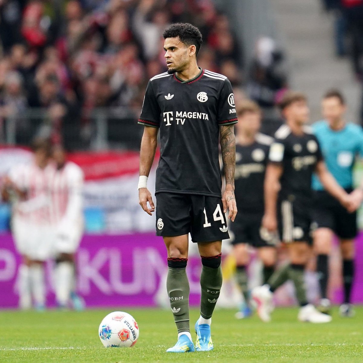 شبكة بايرن ميونخ tweet media