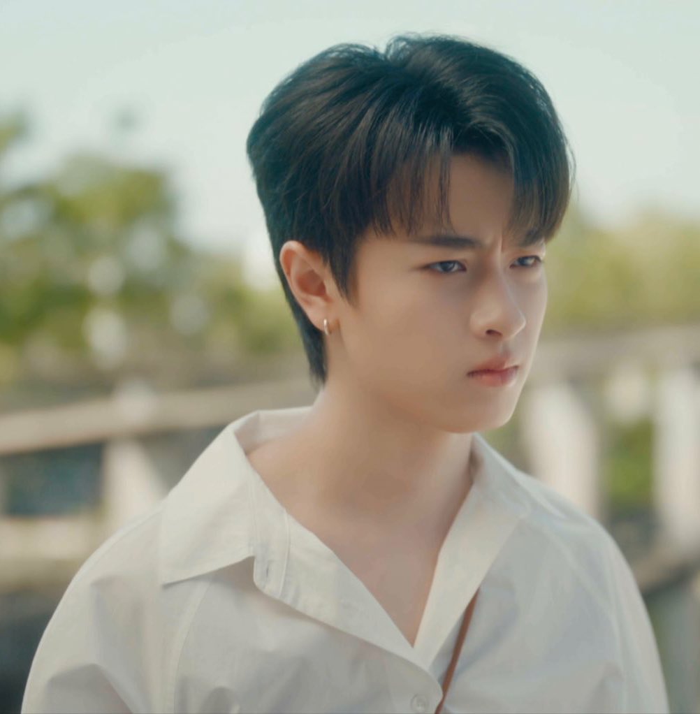 นอย tweet media