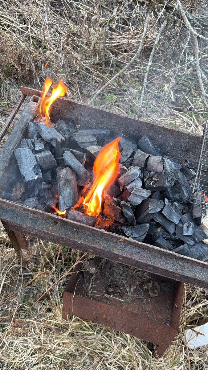 стареющий алкаш артём tweet media