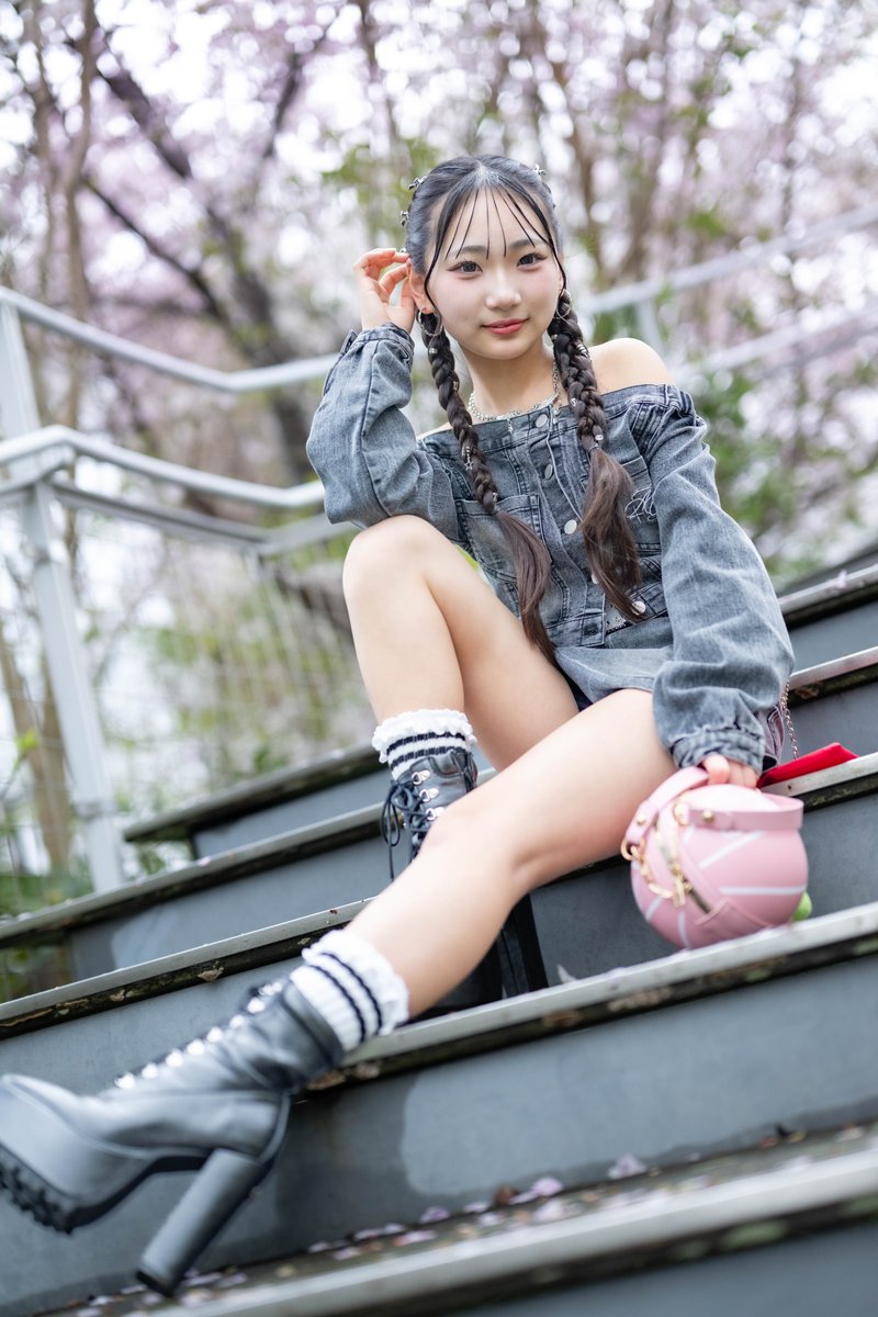 ZihiroPhoto's tweet image. 2026.4.4  
アイランドシティ中央公園 
ぐりんぐりん  
#Luna (@luuuna_1020)    
#月のように輝くLuna 
#天神娘 
#スパイラルミュージックウエスト 

この春引越で転校されるとか 
コミュ力高そうなので、すぐ友達もでき、楽しい学校生活をすごされることでしょう😊

（4枚目🌸の房が落ちてたよ）