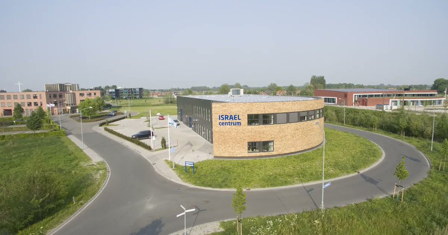 Michael W tweet media