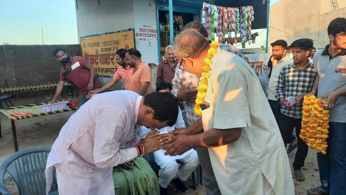 MUKESH DADHICH tweet media