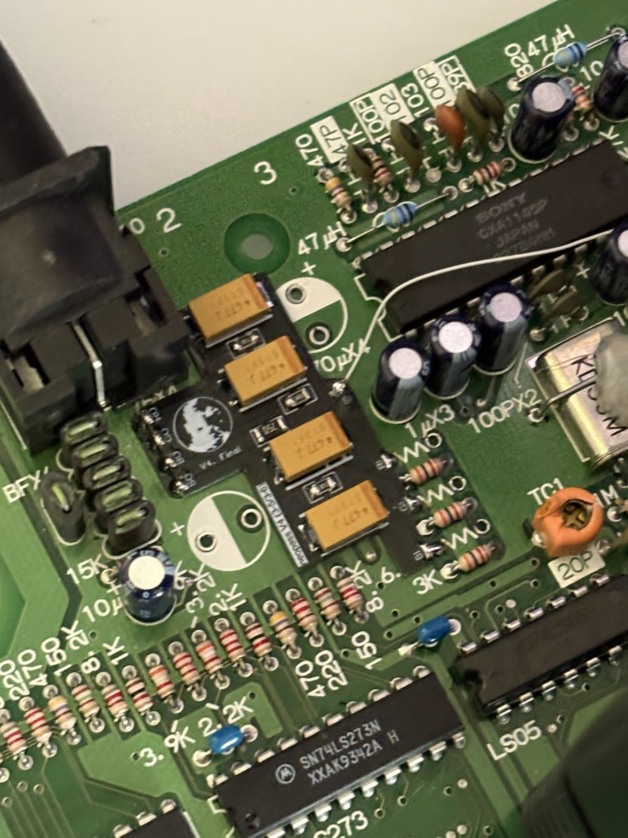 nic0344's tweet photo. #neopass RGB by-pass module install for a customer #neogeo #AES #retrogaming https://t.co/rCLep4MB1P