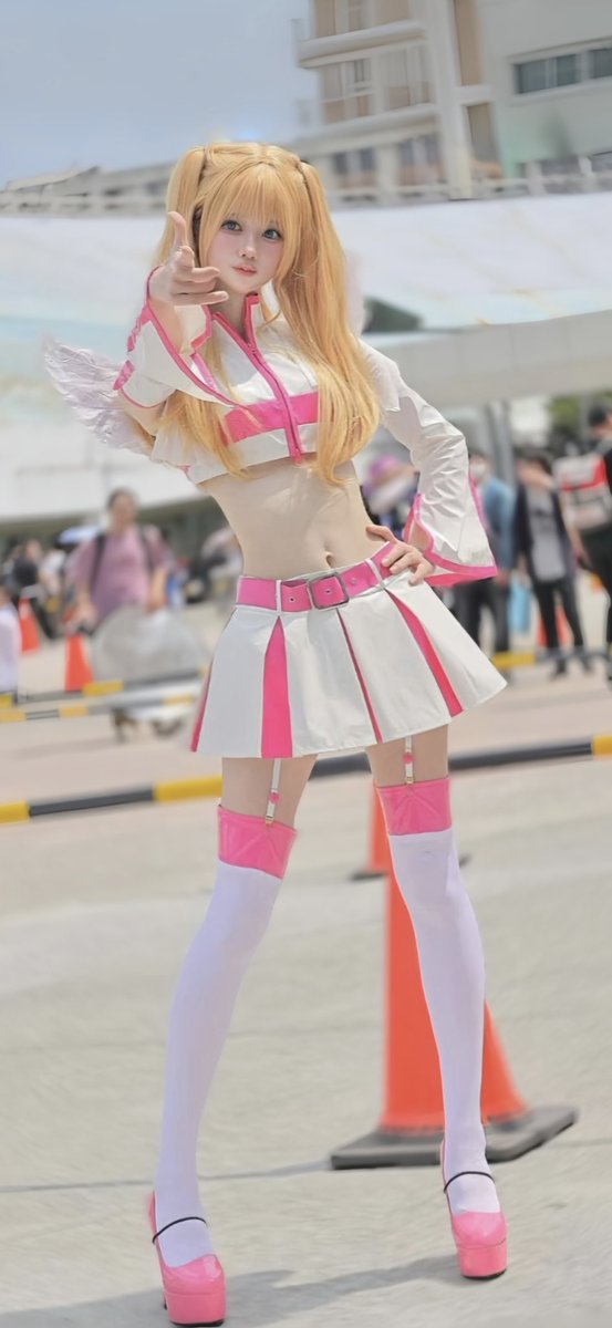 屋根裏まや tweet media